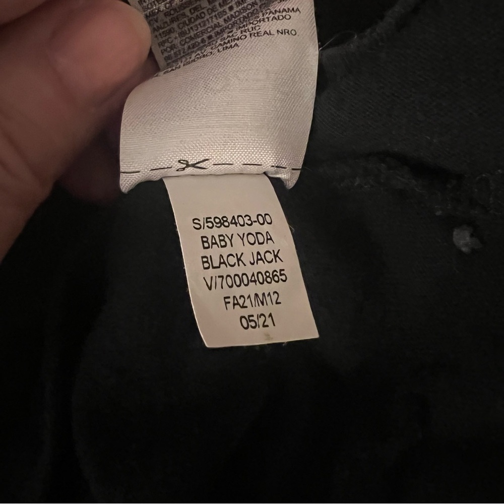 Old Navy X Disney Star Wars Baby Yoda T-Shirt Mens Size M - Picture 3 of 4